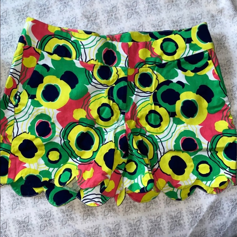 Crown & Ivy Shorts